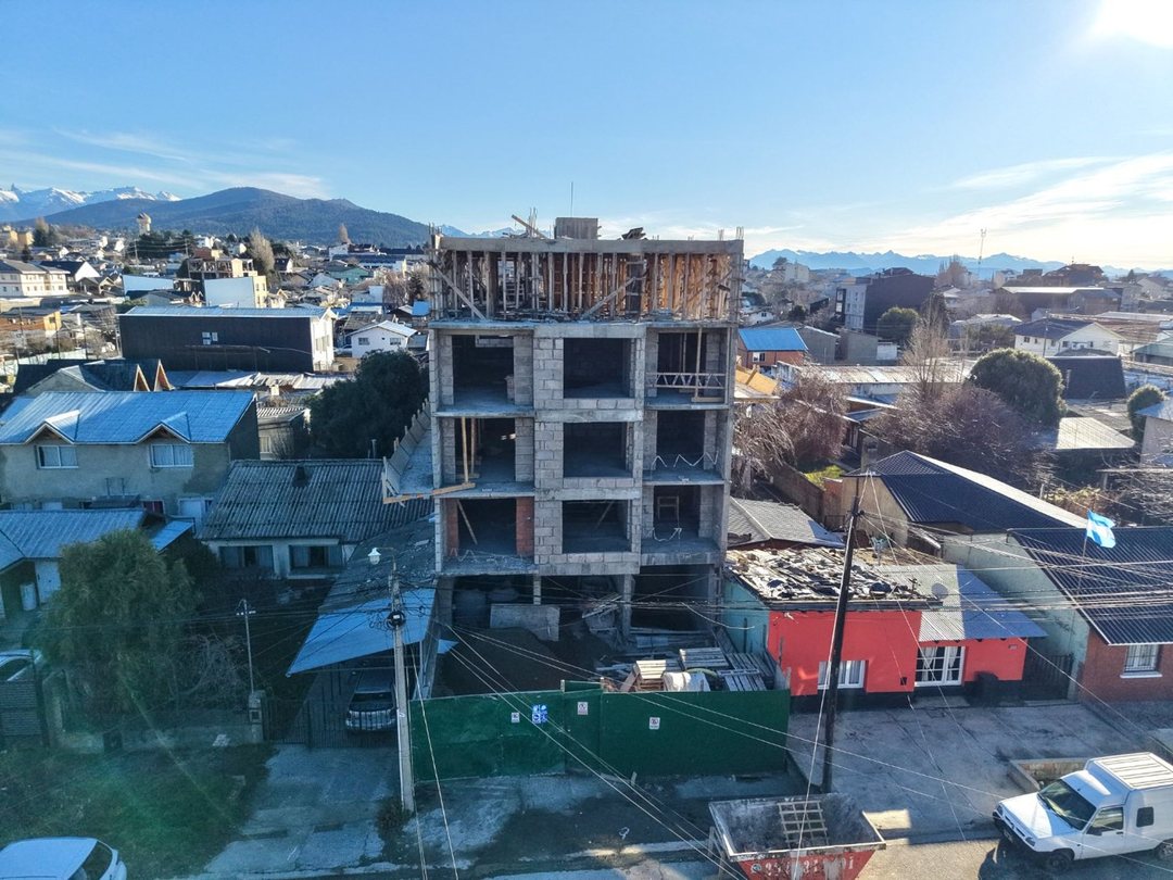DEPARTAMENTO MONOAMBIENTE EN POZO BARILOCHE