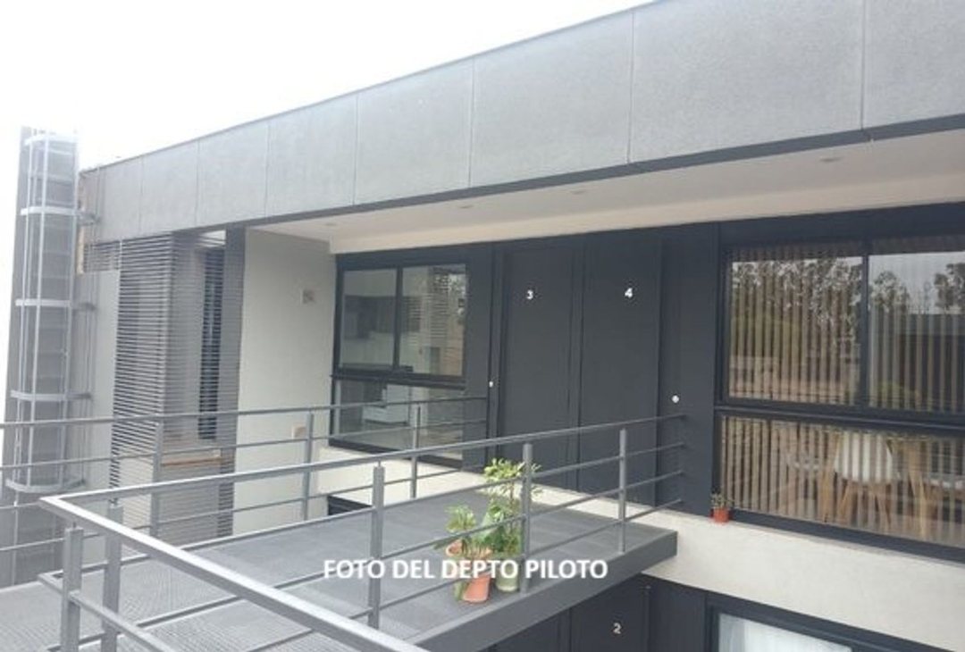 VENTA DEPARTAMENTO EN POZO EN PLANTA ALTA, MENDOZA