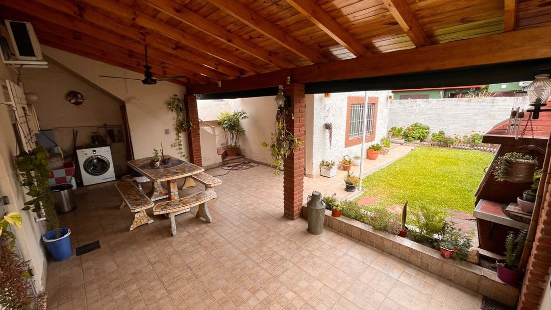 Venta PH al Frente c/Cochera Ballester