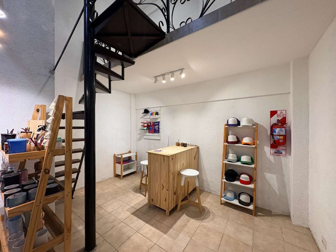 Venta Local galeria comercial