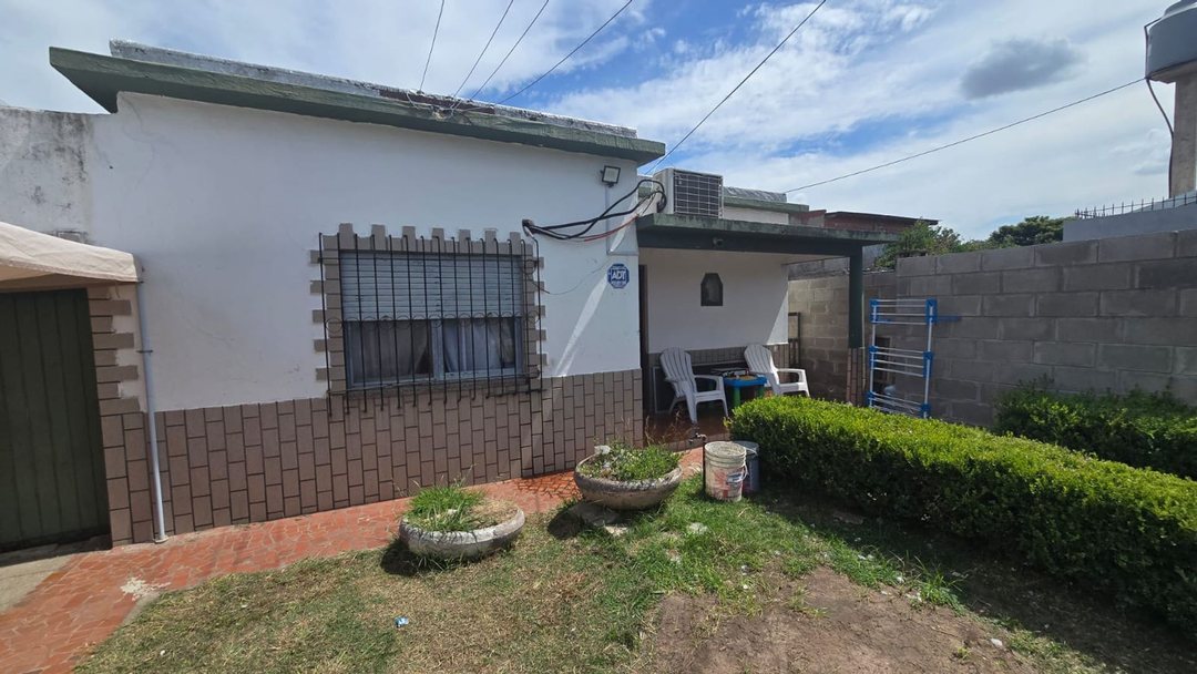 VENTA CASA JOSE C PAZ OPORTUNIDAD
