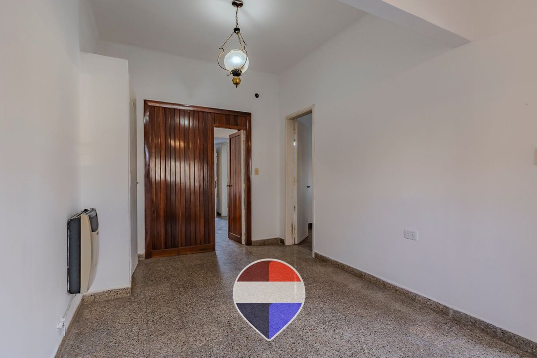 CASAS EN VENTA - CITY BELL, APTO BANCO