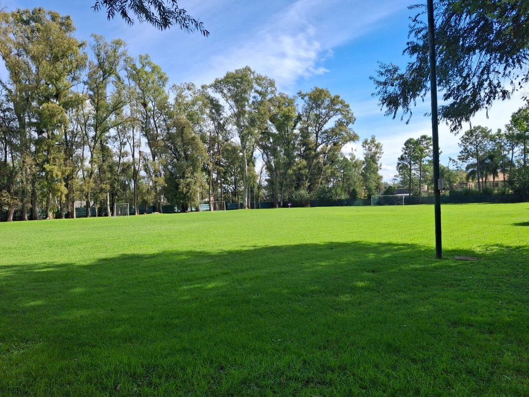 VENTA LOTE BARRIO EL AROMO ESCOBAR ACP.PERMUTA