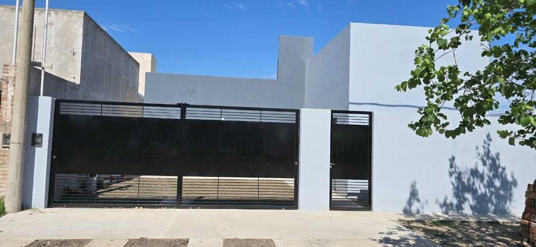 Casa en venta Reconquista Bo: Los Naranjos