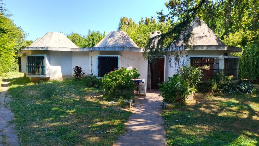 VENTA CASA, QUINTA PILETA. PARQUE DE 1362 M2 APTA