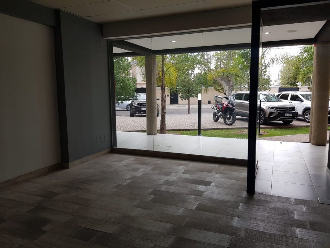 LOCAL COMERCIAL COMPLEJO TALCAHUANO CENTER