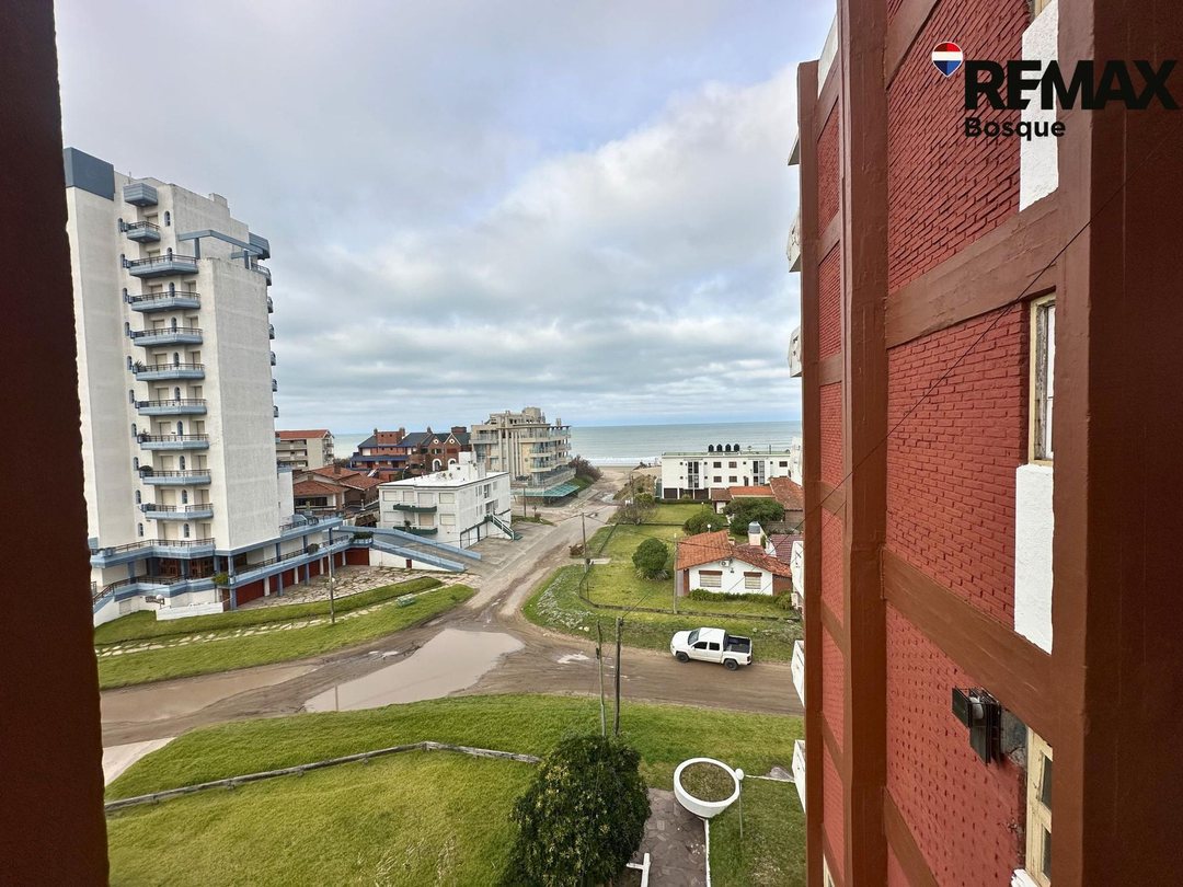 Venta departamento Villa Gesell Gas natural