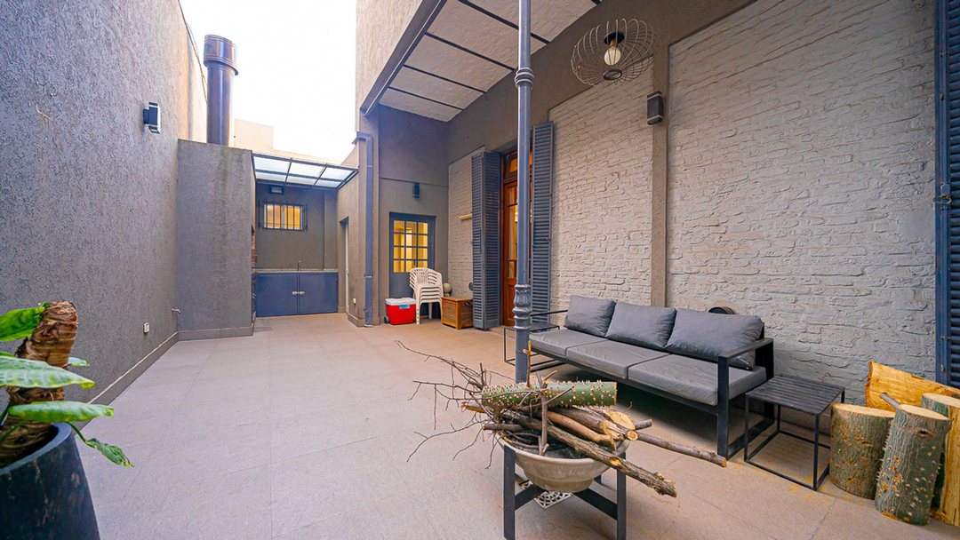 CASA APTO CREDITO PATIO COCHERA PLAYROOM OFICINA
