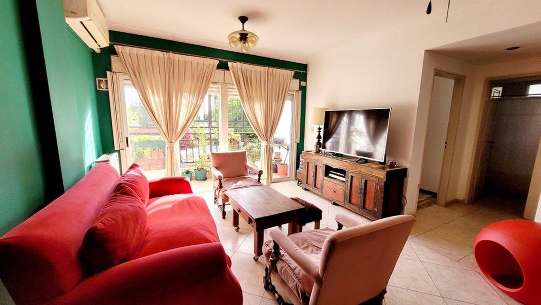 VENTA DEPARTAMENTO CON COCHERA