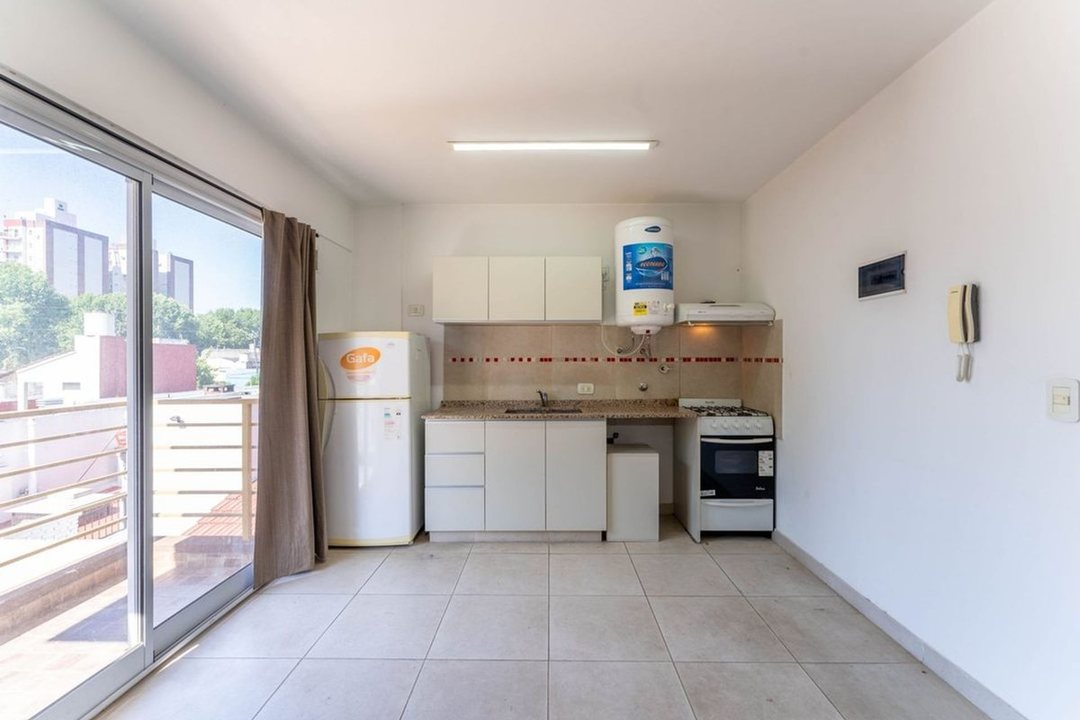 VENTA DEPARTAMENTO 2 AMBIENTES STOS LUGARES BALCON