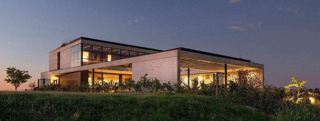 VENTA DE CASA DE CATEGORÍA Y DISEÑO EN COSTAS