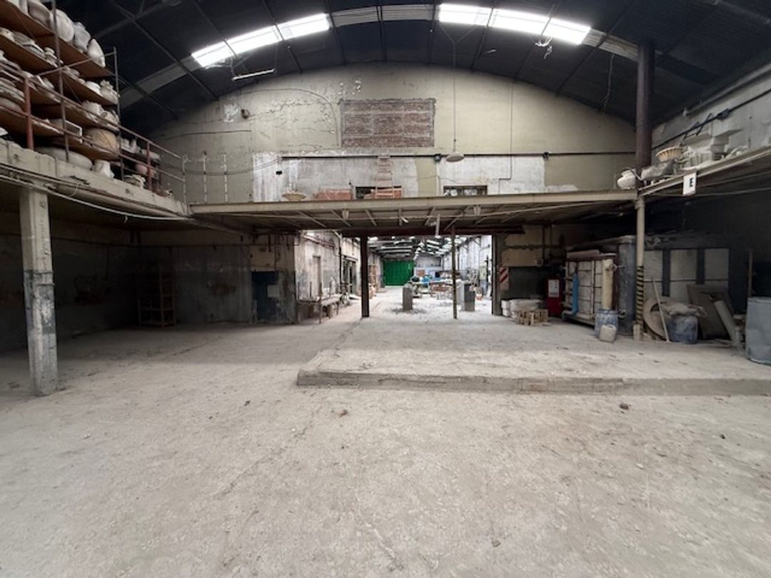 Alquiler Galpon Industrial Piñeyro Avellaneda