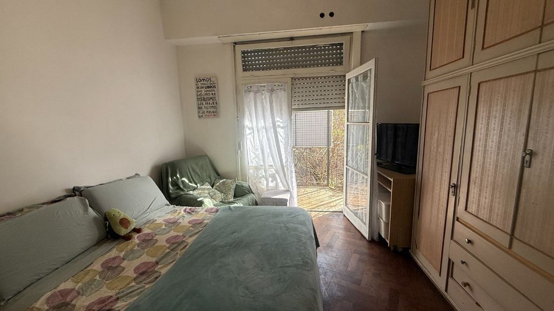 Venta Depto 2 ambientes con Balcón. En Caballito