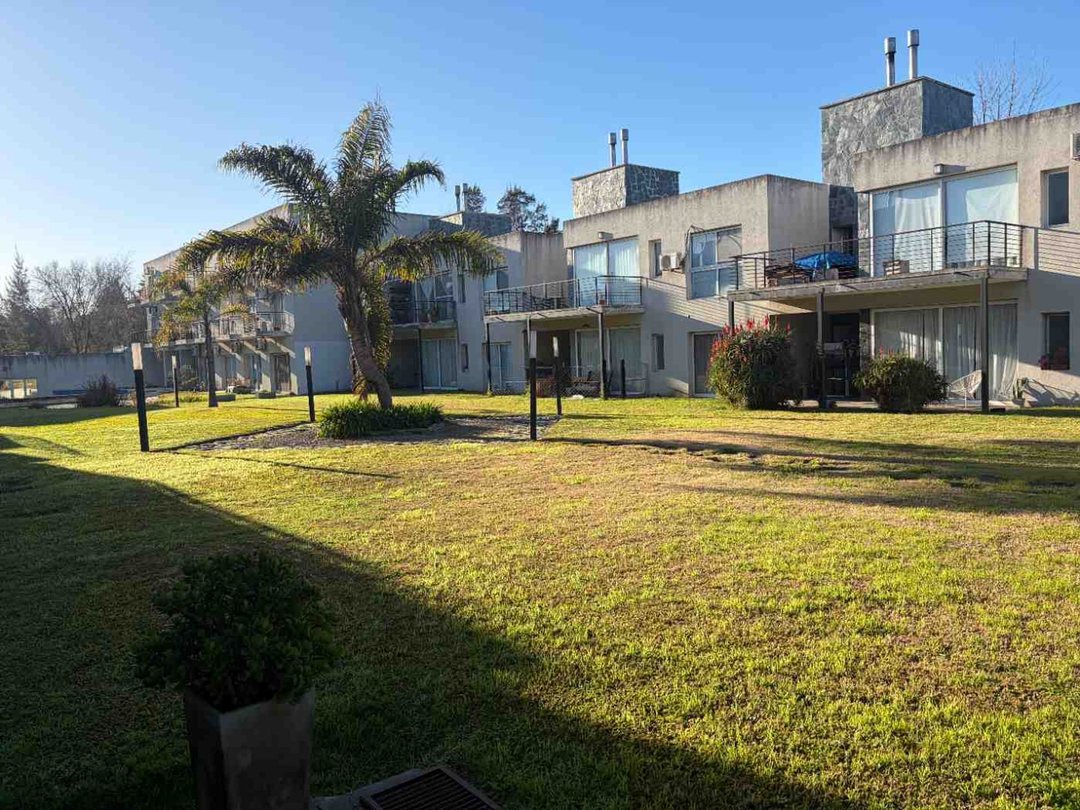 Venta departamento 2 amb. cocina indep y parrilla