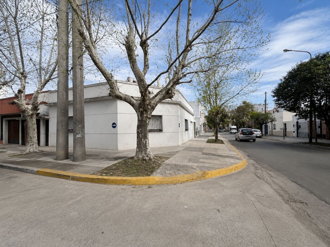 Casa en Venta en Ramos Mejia a refaccionar