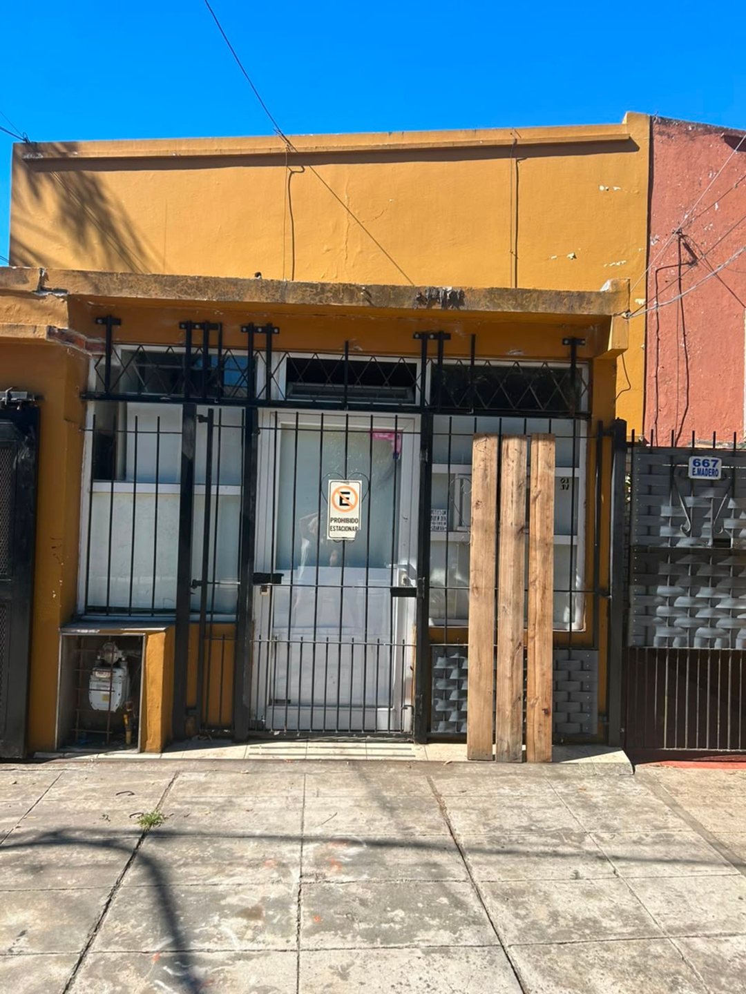 Venta LOCAL con Casa y Jardín en Tigre