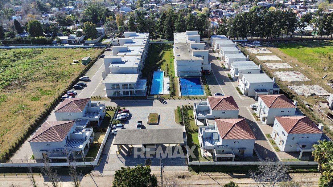 VENTA MONOAMBIENTE CHIC PILAR A ESTRENAR/FINANCIA
