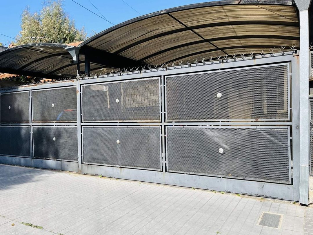 VENTA PH TIPO CASA 3 AMB AL FRENTE CON COCHERA!