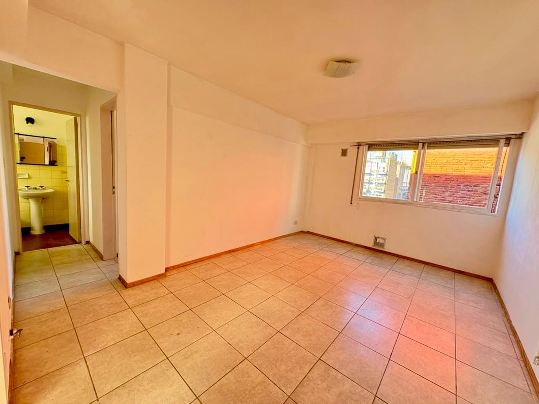 VENTA DEPTO 1 DORMITORIO APTO CRÉDITO, CENTRO