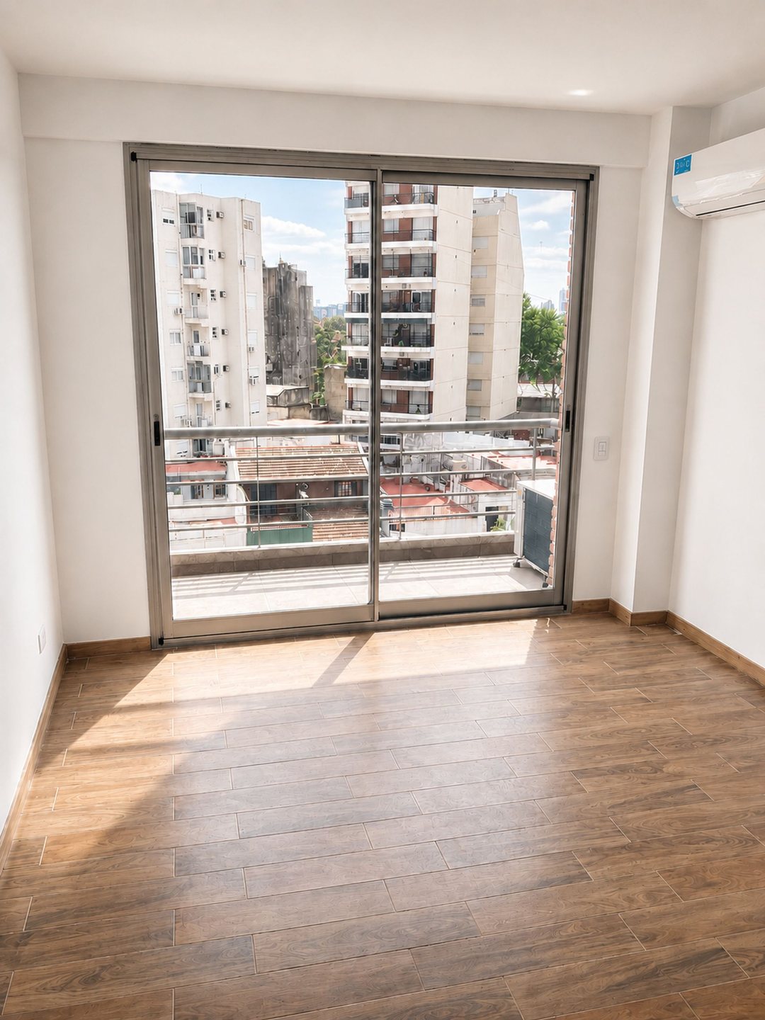 ALQUILER MONOAMBIENTE CON BALCÓN EN VILLA URQUIZA