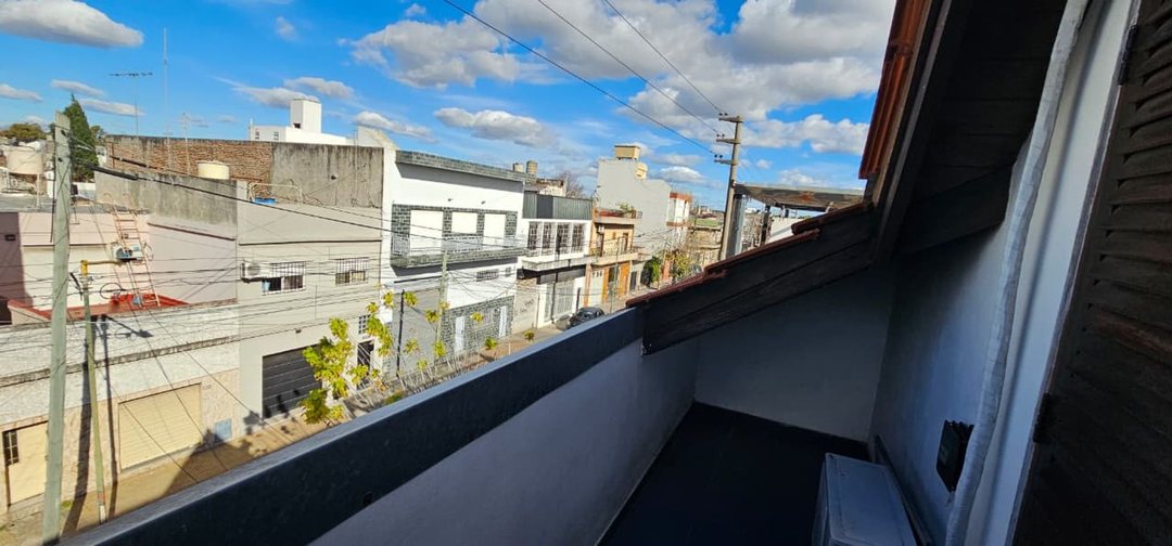 PH 3 AMBIENTES SIN EXPENSAS PATIO LAVADERO BALCON
