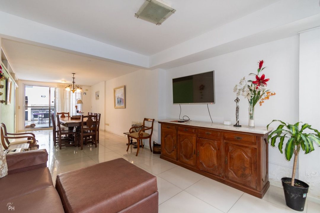 VENTA DPTO 4 DORMITORIOS OPORTUNIDAD ZONA RÌO !!