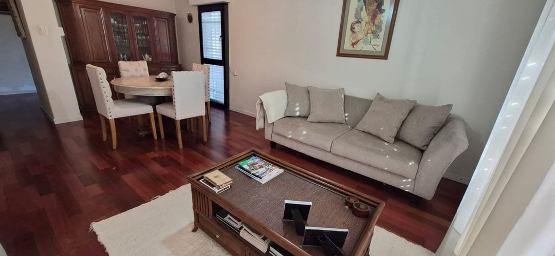 VENTA CASA 6 DORMITORIOS 3 BAÑOS PILETA B AYACUCHO