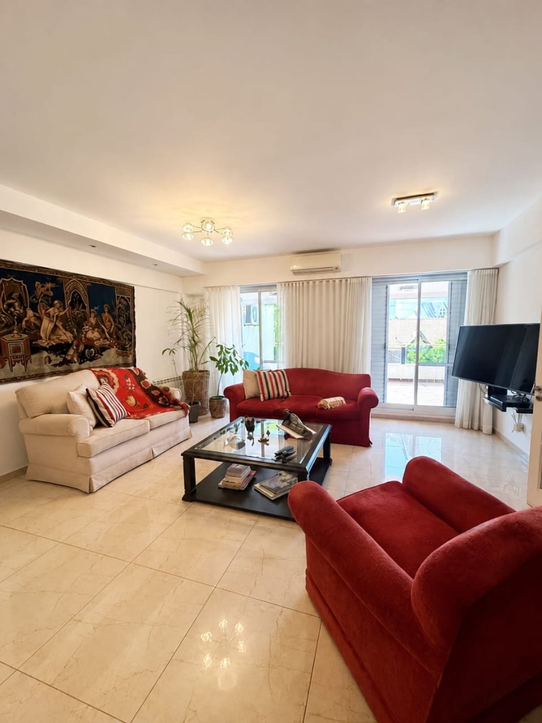 VENTA DUPLEX 4 AMB QUINCHO COCHERA PILETA LINIERS
