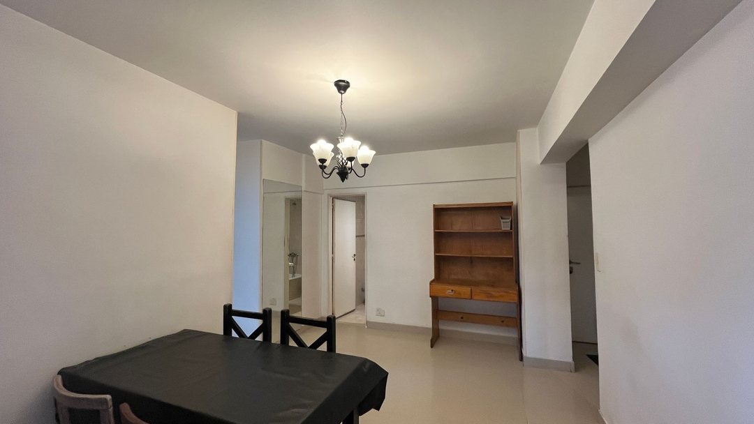 Venta de departamento de 3 ambientes. Balvanera.