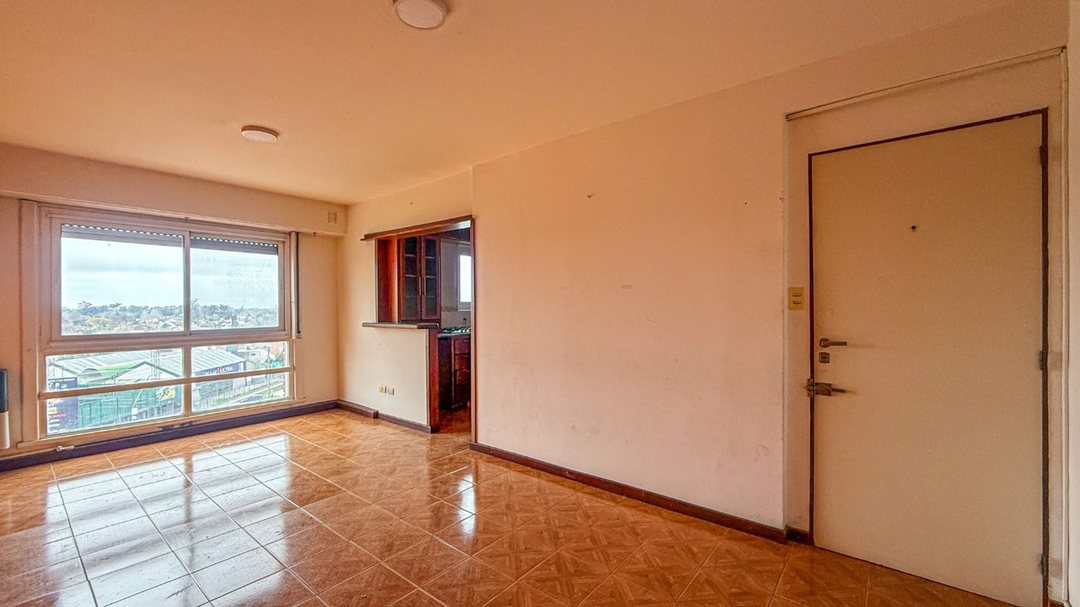 VENTA DE DEPARTAMENTO 3 AMB BARRIO CONSTITUCION