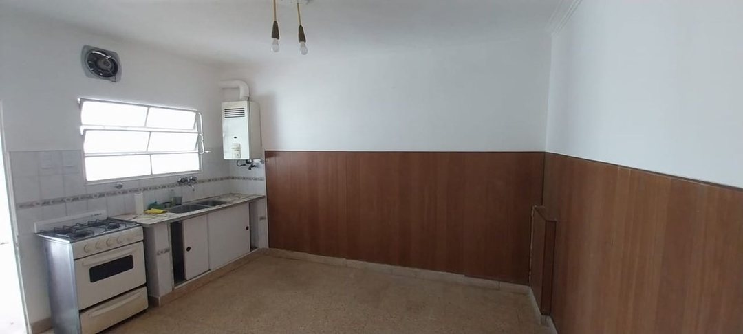 CASA PH EN VENTA LA PLATA