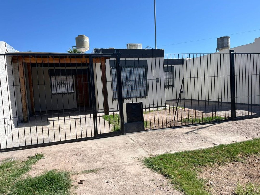 VENTA CASA BARRIO TAMARINDO II LAS HERAS MENDOZA