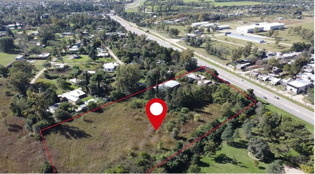 VENTA 2 HA SOBRE RUTA 5, FRENTE PRETOR