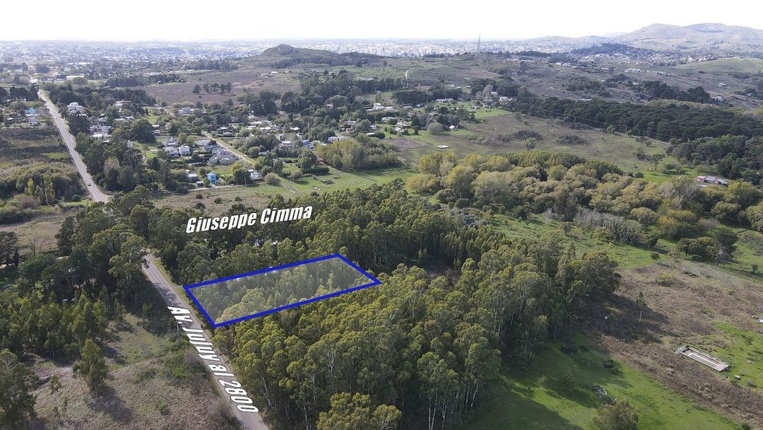 VENTA AMPLIO LOTE ZONA LA ELENA
