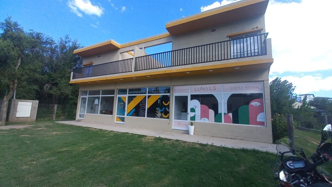 VENDE LOCALES + DPTOS ZONA JUANA KOS.- SAN LUIS