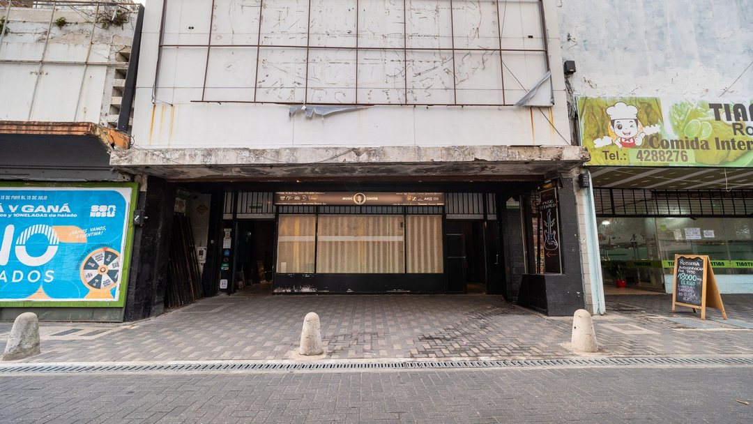 LOCAL COMERCIAL EN VENTA CENTRO 600 M2
