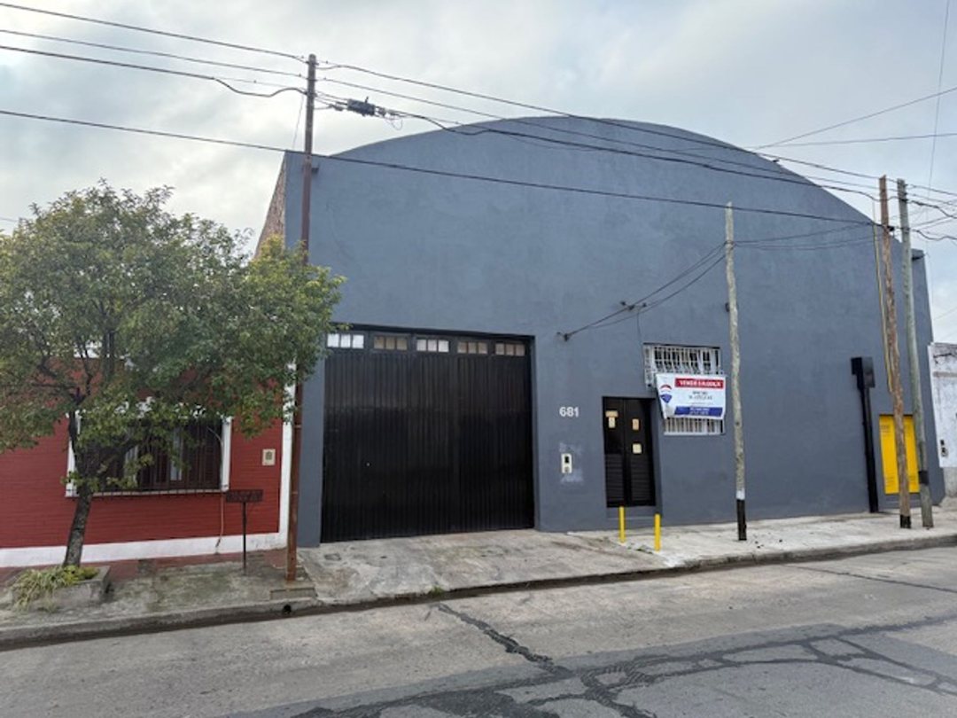 Venta Galpon Industrial Piñeyro Avellaneda