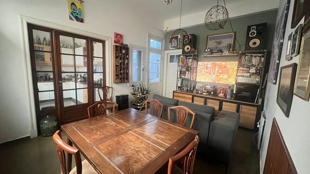 VENTA PH 3 AMBIENTES, CON 2 PATIOS  PATERNAL