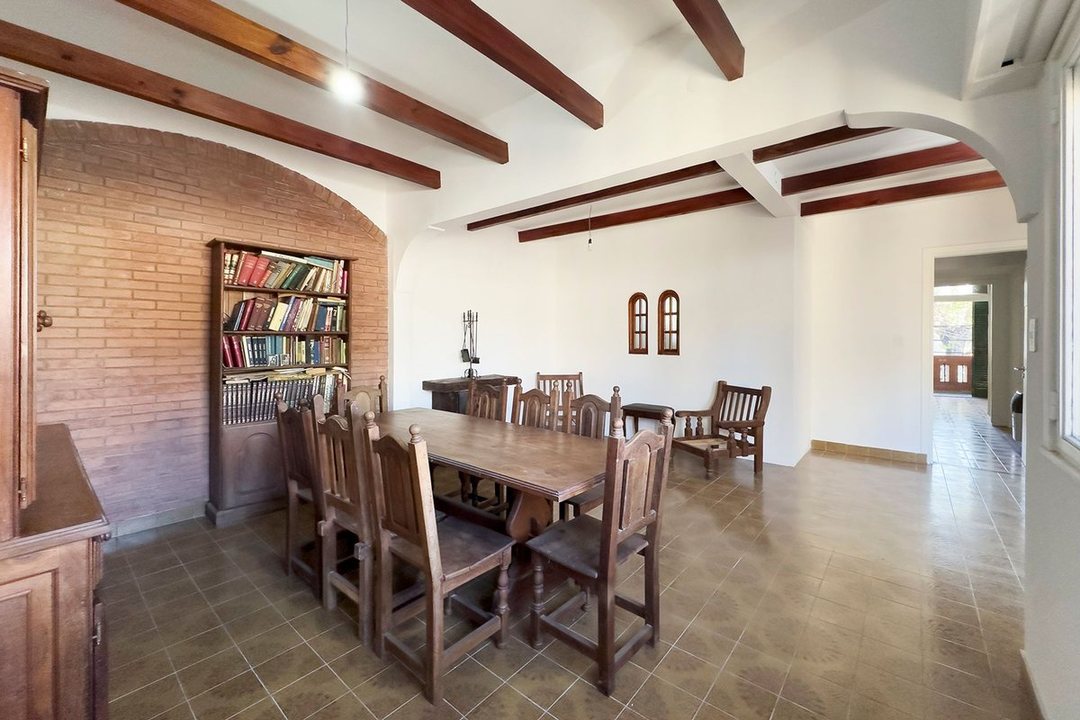 VENTA PH 6AMB MUY LUMINOSO BALCÓN TERRAZA QUINCHO