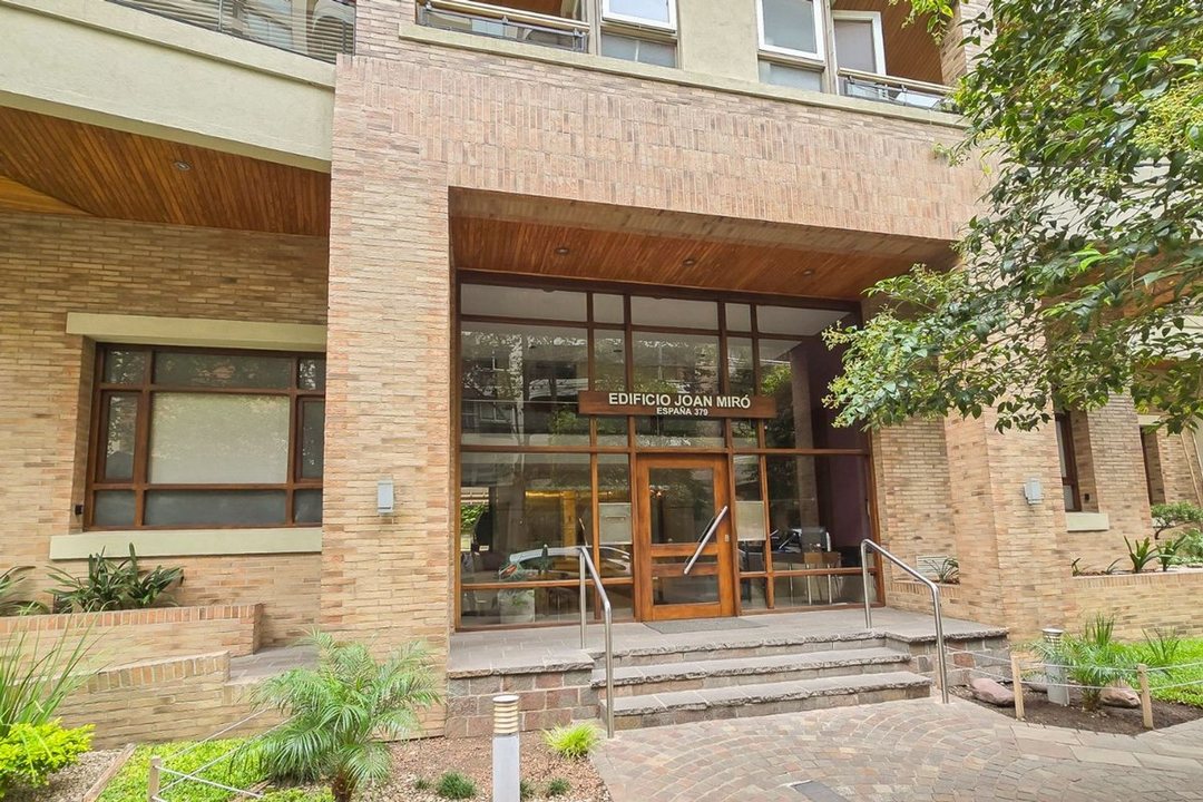 DEPARTAMENTO EN VENTA EN LOMAS DE ZAMORA