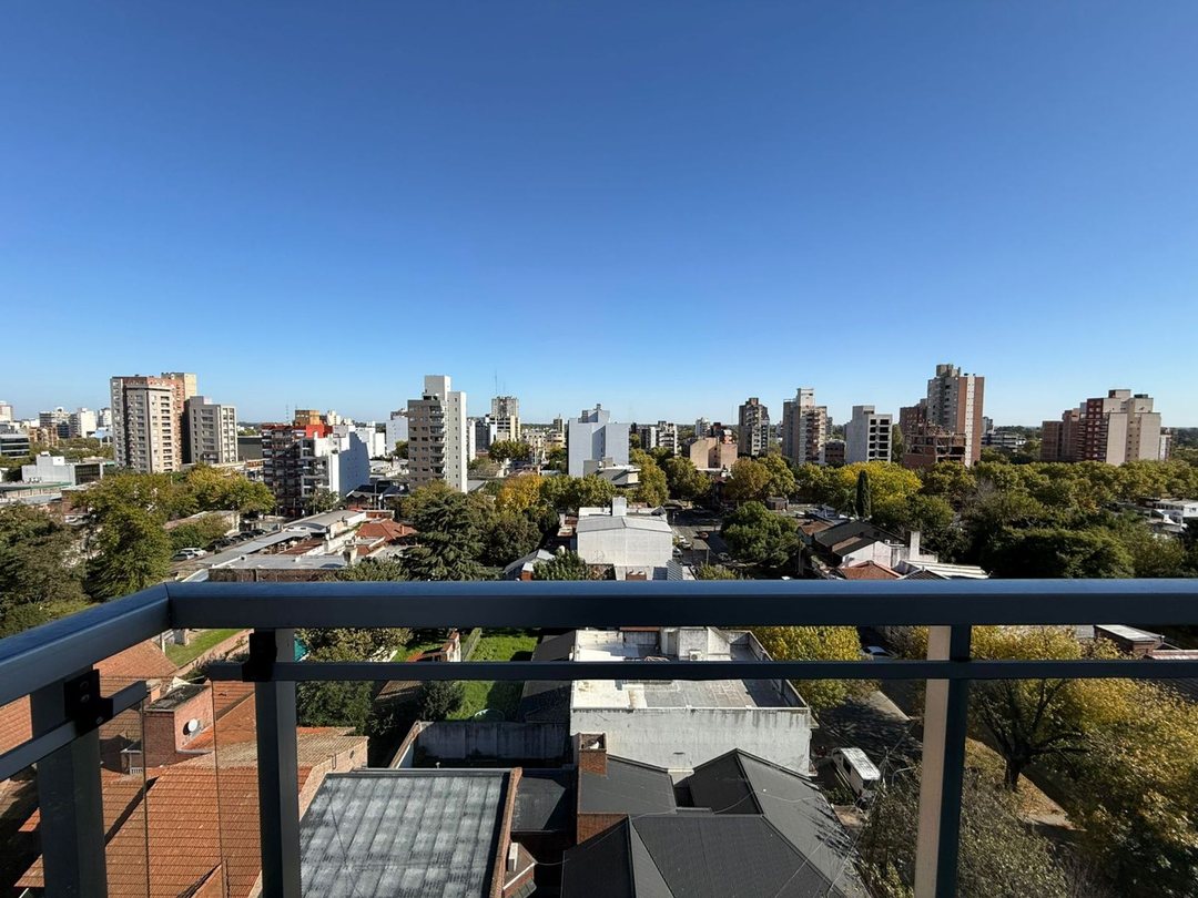 ALQUILER Monoambiente en Tribulato 795 PISO ALTO