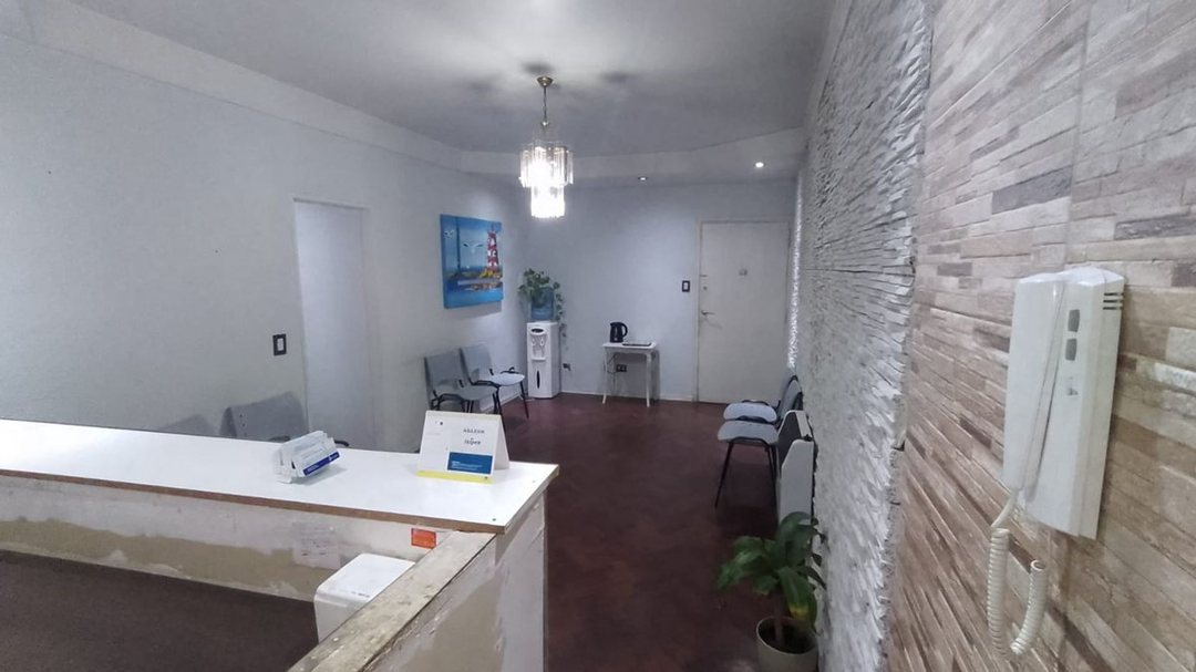 VENTA DEPARTAMENTO 4 AMBIENTES CON PATIO BARRACAS