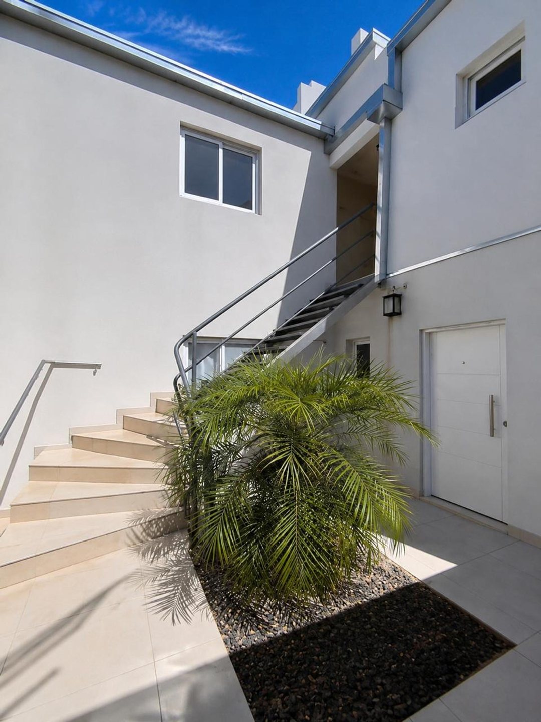 VENTA DEPARTAMENTO INTERNO 1 DORM PLANTA ALTA