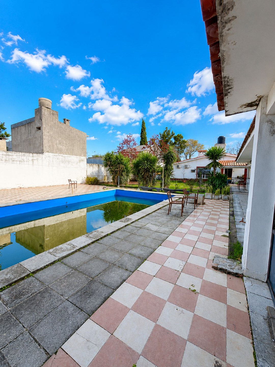 VENTA CASA 3 DORMITORIOS AMPLIO TERRENO FISHERTON