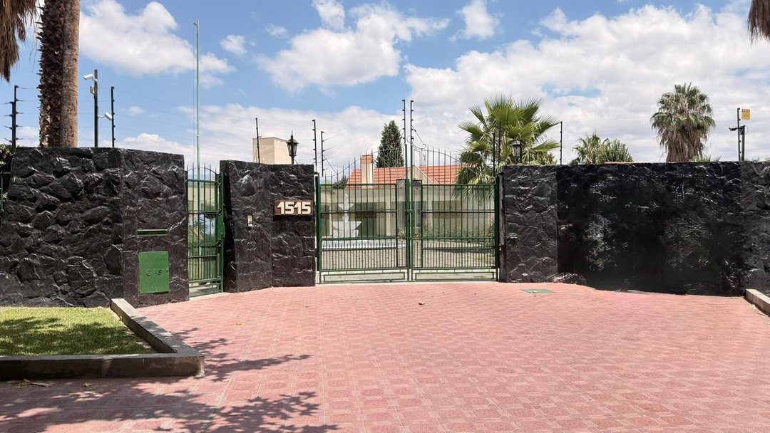 Venta de Casa Carril Cervantes