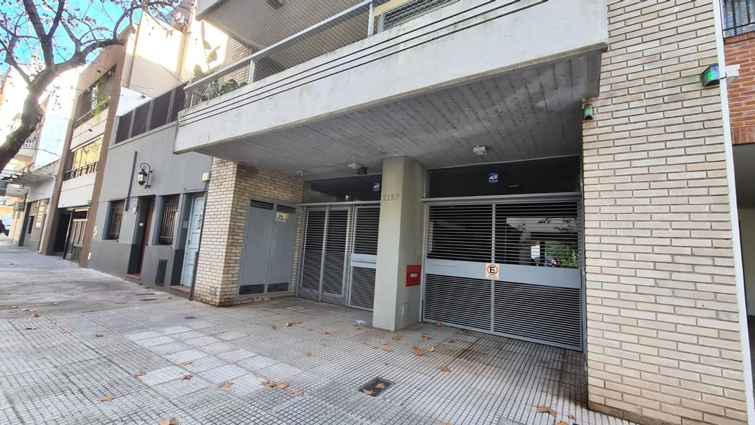 VENTA DEPTO 3 AMBIENTES  BALCÓN TERRAZA COCHERA