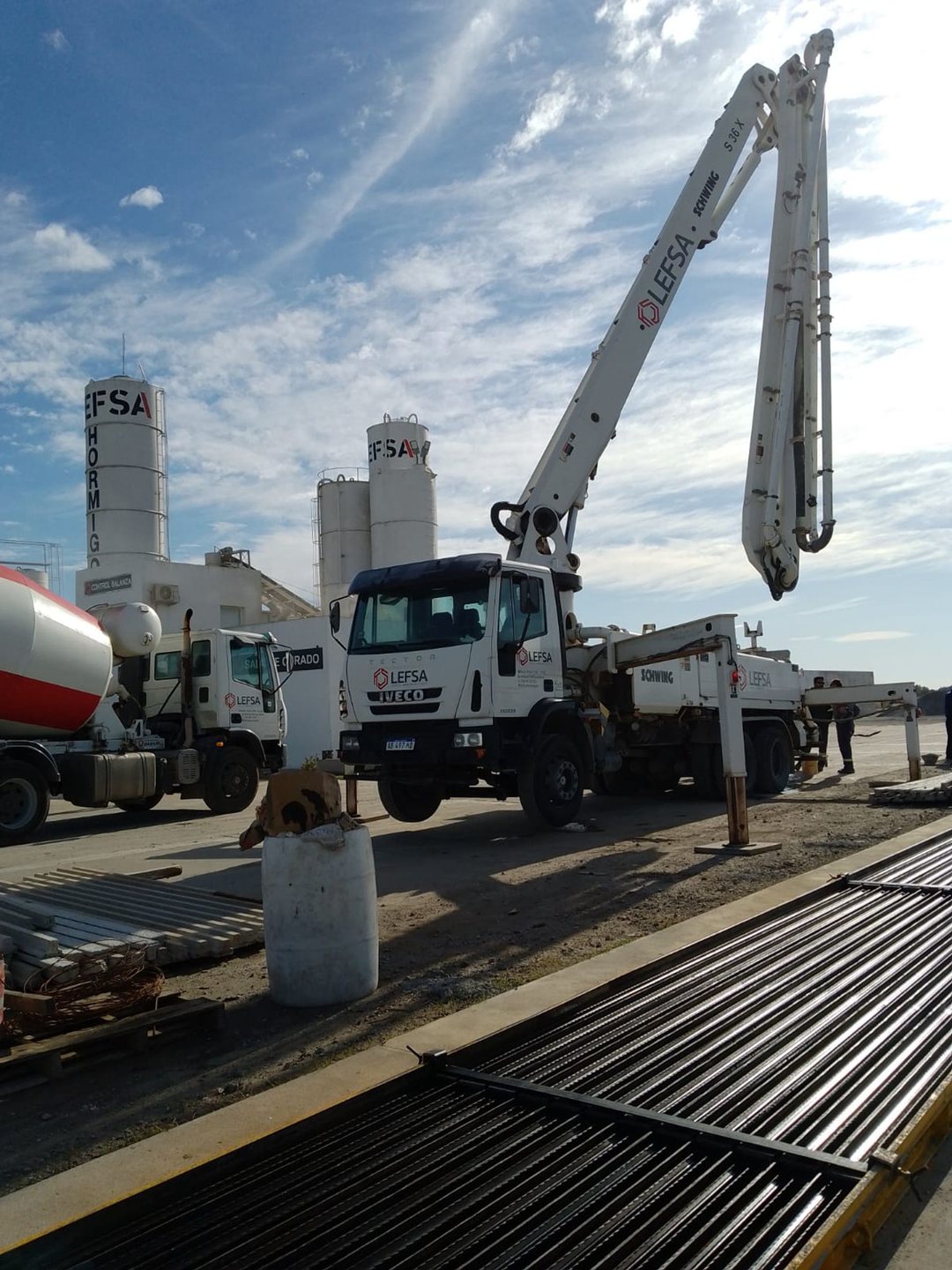 VENTA DE PLANTA INDUSTRIAL DE HORMIGÓN Y VIGUETAS