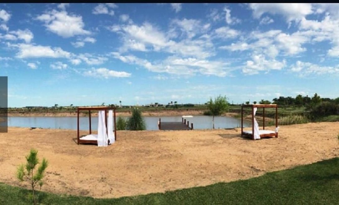Venta Lote con Obra en La Enriqueta, La Plata