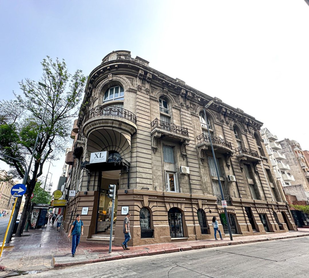 VENTA EDIFICIO SOBRE VELEZ SARSFIELD