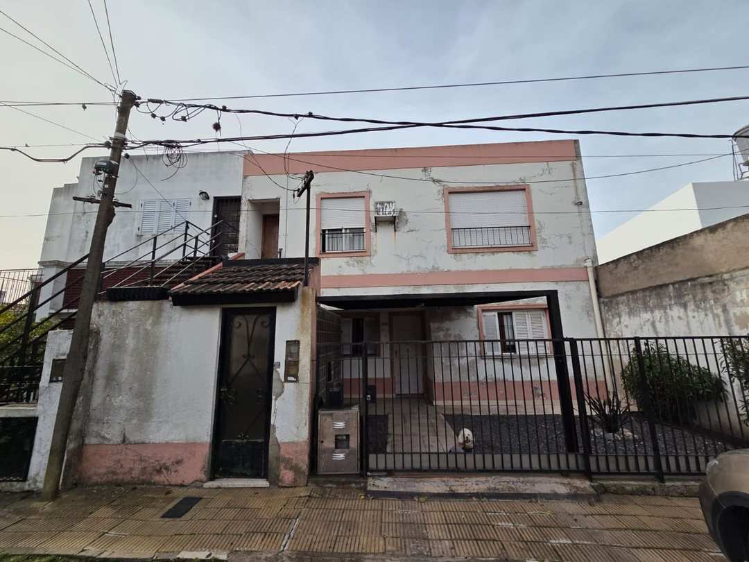 VENTA EN BLOQUE DE 2 CASAS